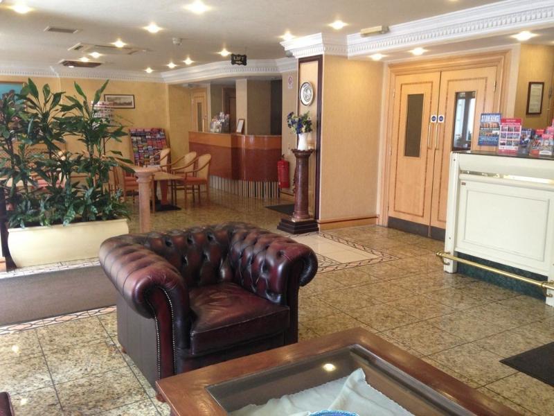 Townhouse Apollo, Hyde Park Отель Лондон